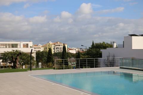 Apartamento T2 R/C (D)