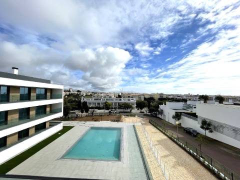 Apartamento T2 R/C (D)