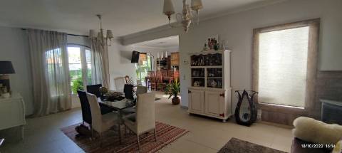 Fantástica Moradia independente T4 entre Silves/ São Bartolomeu de Messines