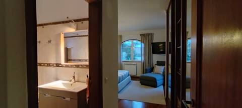 Fantástica Moradia independente T4 entre Silves/ São Bartolomeu de Messines