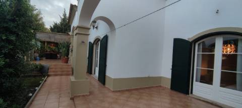 Fantástica Moradia independente T4 entre Silves/ São Bartolomeu de Messines