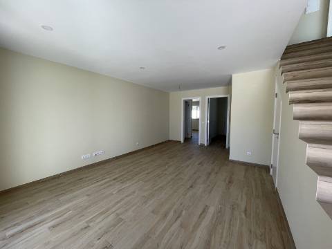 Moradia T3 em condomínio com piscina | Albufeira