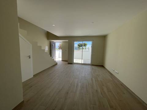 Moradia T3 em condomínio com piscina | Albufeira