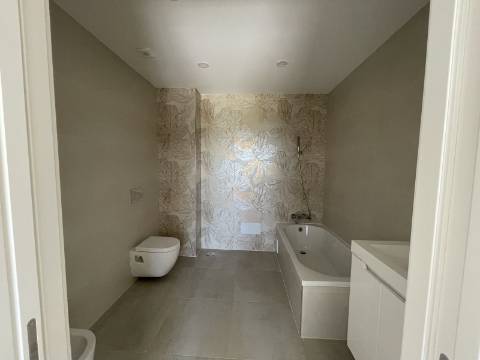 Moradia T3 em condomínio com piscina | Albufeira