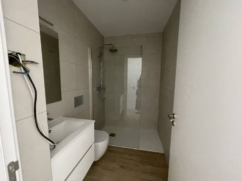 Moradia T3 em condomínio com piscina | Albufeira