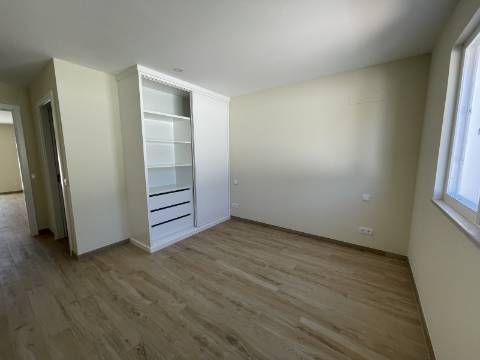 Moradia T3 em condomínio com piscina | Albufeira