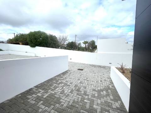 Moradia T3 em condomínio com piscina | Albufeira