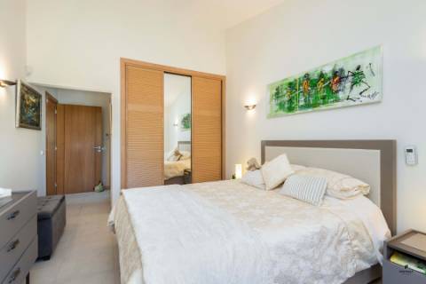 Apartamento com 3 quartos, piscina e vista para o campo de golfe| Carvoeiro