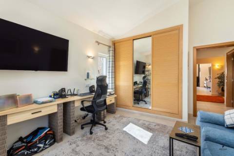 Apartamento com 3 quartos, piscina e vista para o campo de golfe| Carvoeiro