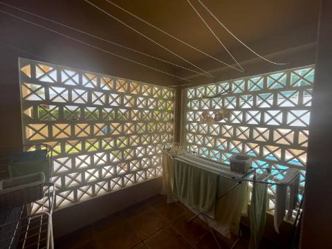 Moradia com 4 quartos, garagem e piscina | Albufeira