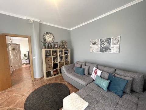 Moradia com 4 quartos, garagem e piscina | Albufeira