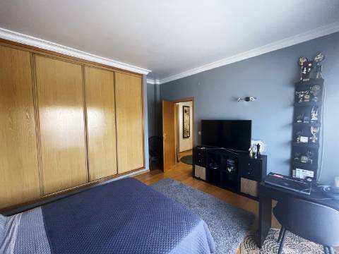 Moradia com 4 quartos, garagem e piscina | Albufeira