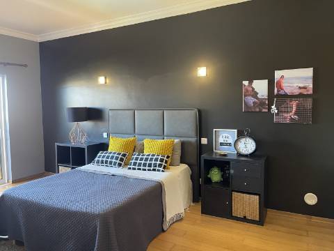 Moradia com 4 quartos, garagem e piscina | Albufeira