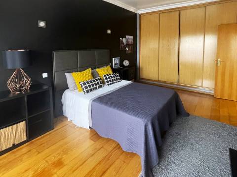 Moradia com 4 quartos, garagem e piscina | Albufeira