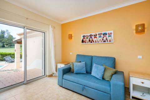 Moradia T4 com piscina com vista Golf