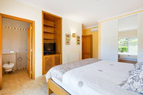 Moradia T4 com piscina com vista Golf