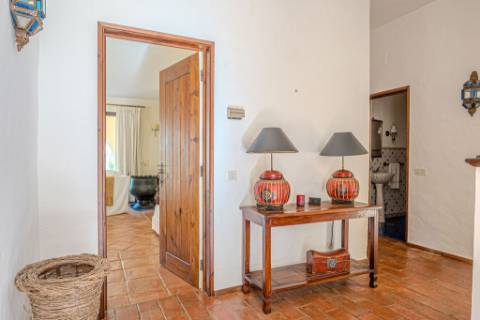 Quinta Exclusiva em Albufeira | T6 + T3 | Piscina, Sauna e Vista Mar