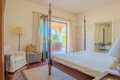 Quinta Exclusiva em Albufeira | T6 + T3 | Piscina, Sauna e Vista Mar