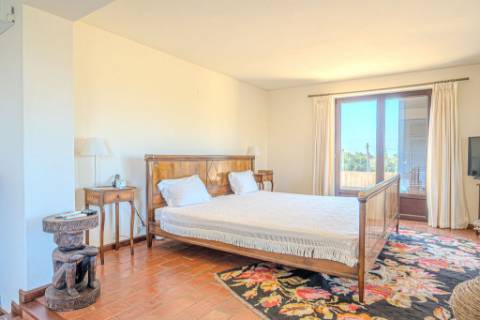 Quinta Exclusiva em Albufeira | T6 + T3 | Piscina, Sauna e Vista Mar