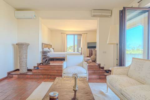 Quinta Exclusiva em Albufeira | T6 + T3 | Piscina, Sauna e Vista Mar