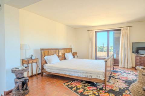 Quinta Exclusiva em Albufeira | T6 + T3 | Piscina, Sauna e Vista Mar