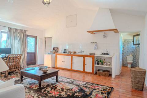 Quinta Exclusiva em Albufeira | T6 + T3 | Piscina, Sauna e Vista Mar