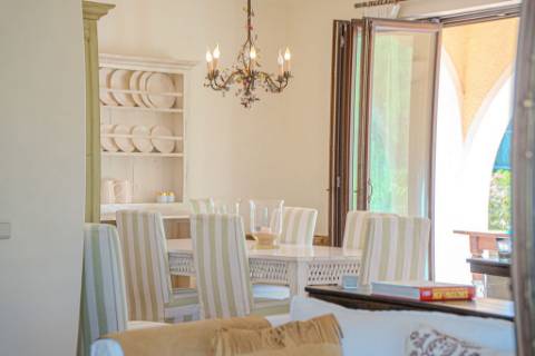 Quinta Exclusiva em Albufeira | T6 + T3 | Piscina, Sauna e Vista Mar