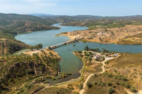 
Moradia familiar com 4 quartos na zona rural de Messines - Silves