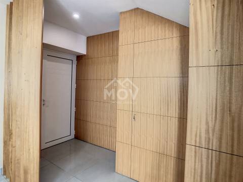 Moradia T3 com garagem fechada