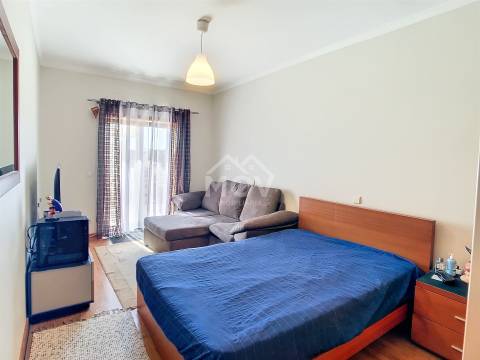 Apartamento T3 com terraço