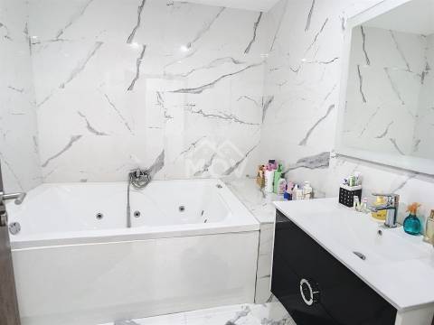 Moradia Geminada T4 Venda em Retorta e Tougues,Vila do Conde