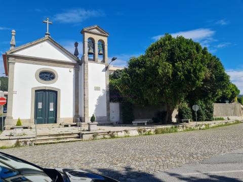 Viana do Castelo - Abelheira - Fração com 2 pisos