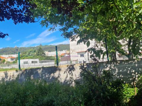 Viana do Castelo - Abelheira - Fração com 2 pisos