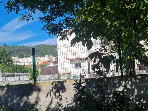 Viana do Castelo - Abelheira - Fração com 2 pisos