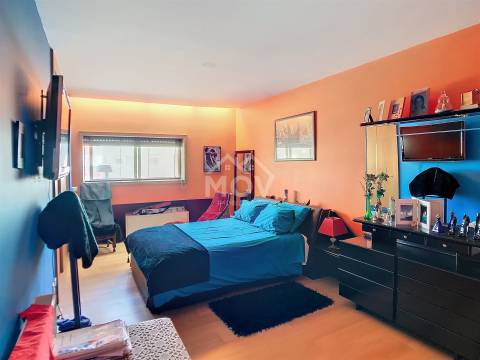 Apartamento T4 no centro da cidade