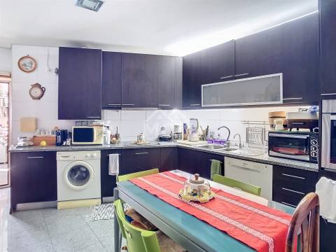 Apartamento T4 no centro da cidade