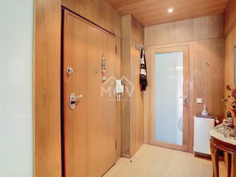 Apartamento T4 no centro da cidade