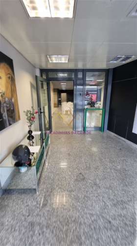 2 Lojas + Garagem de RENDIMENTO - YIELD: 8,7% nas Caldas da Rainha