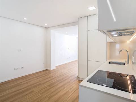 Apartamento T1+1 Venda em Póvoa de Varzim, Beiriz e Argivai,Póvoa de Varzim