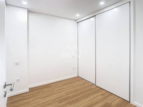 Apartamento T1+1 Venda em Póvoa de Varzim, Beiriz e Argivai,Póvoa de Varzim