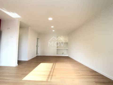 T2 com lugar de estacionamento