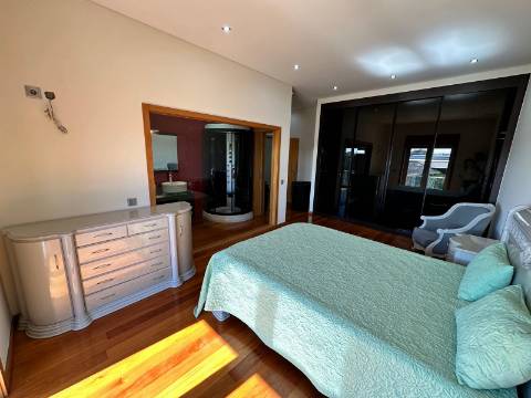 Apartamento T4+1 Venda em Póvoa de Varzim, Beiriz e Argivai,Póvoa de Varzim