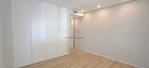 T3 a estrear em Empreendimento de Luxo, Carcavelos