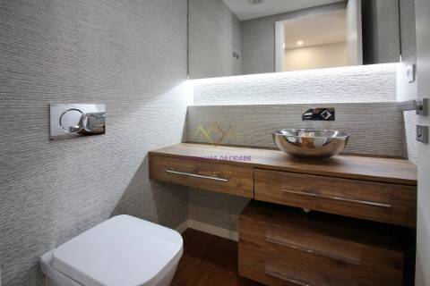 T3 a estrear em Empreendimento de Luxo, Carcavelos