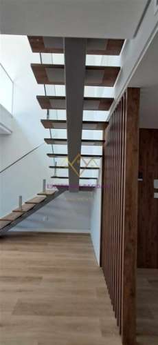 T3+1 duplex com mezaninne, em Empreendimento de Luxo, Carcavelos