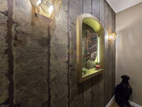 T6 Triplex com jardim e Piscina Privativa junto ao Parque do Bonfim