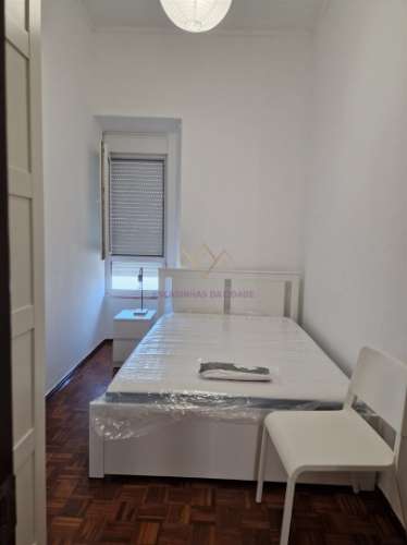 Penha de França (Praça Paiva Couceiro), T2 mobilado e equipado