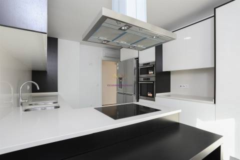 Colinas do Cruzeiro, Fantástico T4 Duplex Novo a estrear