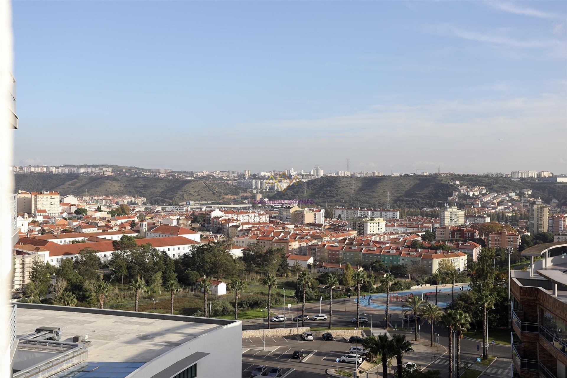 Colinas Do Cruzeiro, T3 Novo a Estrear com Garagem Box
