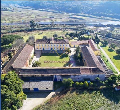 Quinta única à venda a 5km da Nazaré